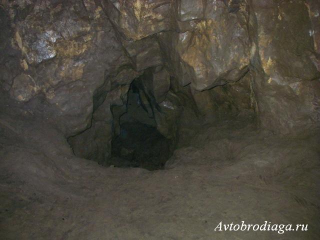 Шемахинская пещера (пещера Сказ)