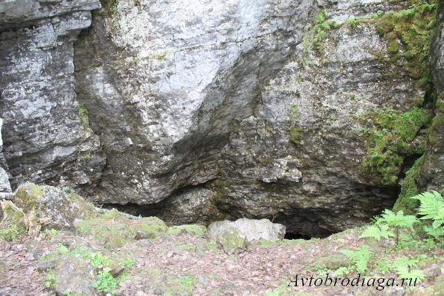 Пещера Медео, река Березовая, Чердынский район, Пермский край